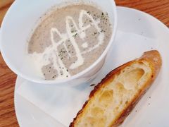 招牌奶油蘑菇汤-UPPER KITCHEN(延安路店)