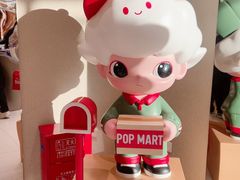 -泡泡玛特POPMART(黄岛新城吾悦店)
