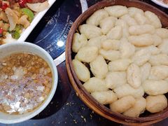 -王村姑老土炕莜面村(张北店)