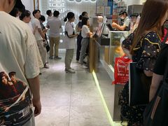 -CoCo都可(湖滨银泰店B区店)