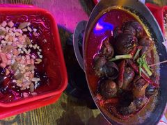 -老闵田螺馆·南昌特色小炒(梦时代店)