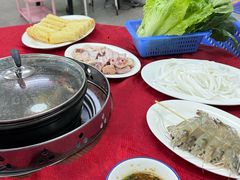-花苑美食横琴生蚝火锅(拱北粤华路店)