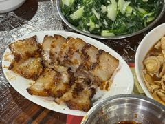 -满記土窑烧鷄波浪山莊