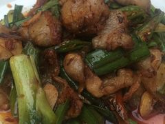 -渝半城经典川粤菜(重庆天地店)