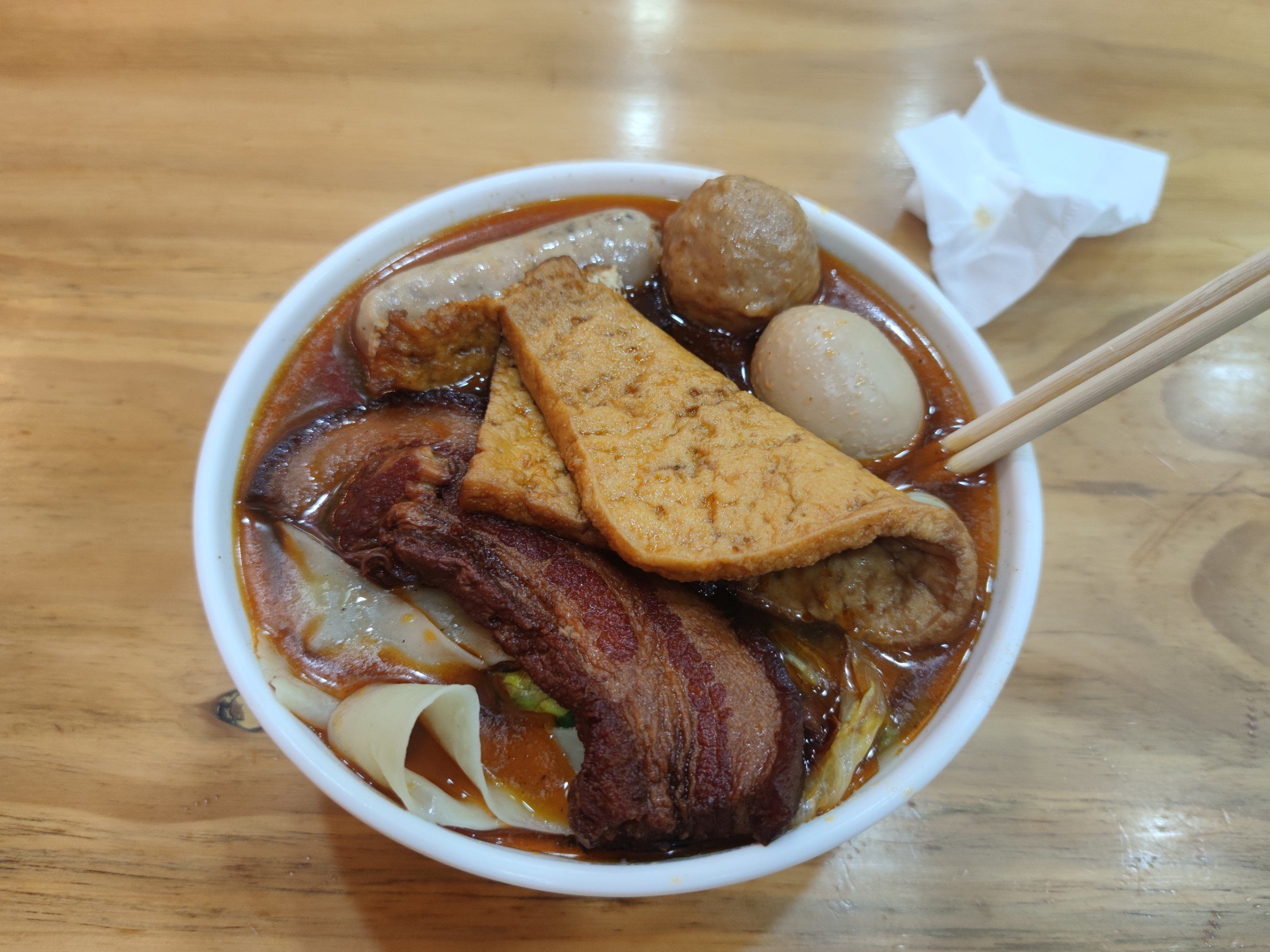 牛肉板面馆：美食界的经典之作