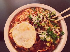 -薛记襄阳香辣牛肉面(平安路店)