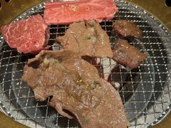 -山川小町·极番烧肉(新地假日广场店)