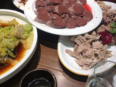 -大宝全猪馆(南京路店)