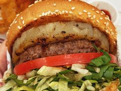 -The Habit Burger Grill 哈比特汉堡(复兴soho店)