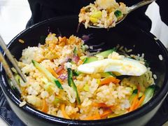 -拌来拌去石鍋拌飯(文鼎店)