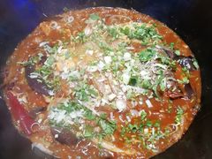 -山里屯铁锅炖·东北菜(康桥店)