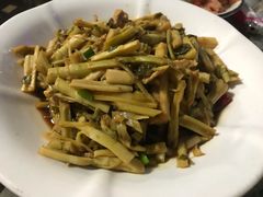蚕豆煲-翠茗农庄土菜馆(天目湖店)