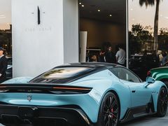 -富君租车(外滩店)