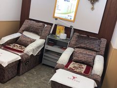 -郑远元专业修脚房(昌里东路店)