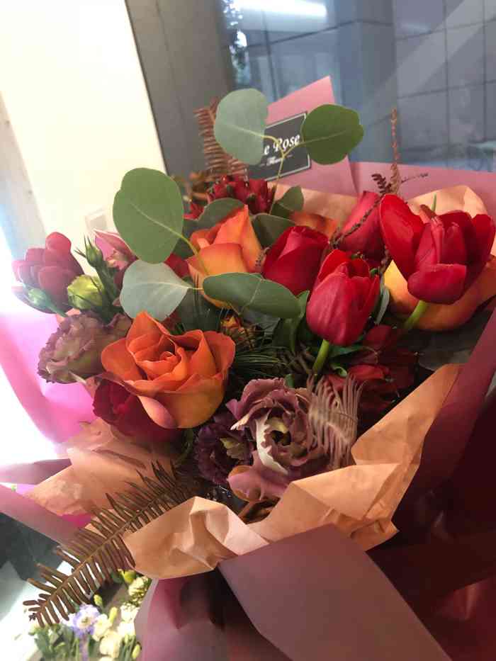 the rose创意花店(澳门路店)-"朋友要结婚了,想着送什么礼物才能传递