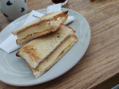 -怪 kafe.