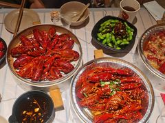 -巴厘龙虾·榜首油焖大虾(音乐学院·沿江酒馆店)