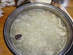 -风情丽江斑鱼火锅(孙家沟西南路80号店)