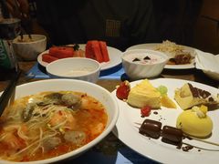 -鲁能希尔顿酒店-全日制餐厅-自助餐