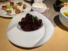 -穹六人间 people 6(岳阳路店)