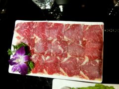 顶级肥牛-官也街澳门火锅(新源里店)
