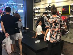 -NIKE KICKS LOUNGE体验店(北京新中关店)