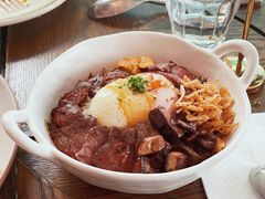 和牛鹅肝海胆波奇饭-salée