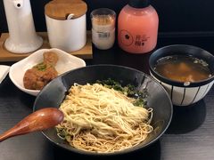 卤鸡腿-贡梅老面馆·蟹粉面·无锡特色小吃(南长街主推店)