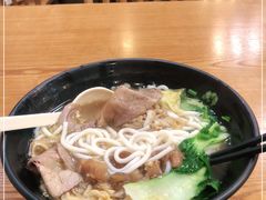 -鑫花溪牛肉米粉(凤凰街创始总店)