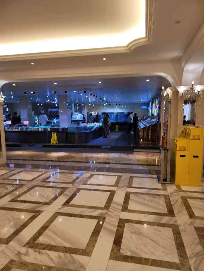 宝燕壹号海鲜餐厅(滨江店)-"大概习惯了,我比较喜欢浦西的几家"宝燕一