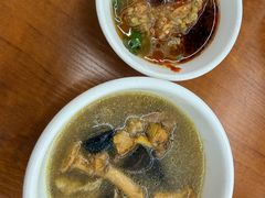 -菌海森林·非遗野生菌火锅(西山区滇池路摩根道店)