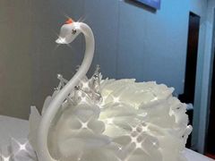 -幸运盒子网红蛋糕房(民族路店)