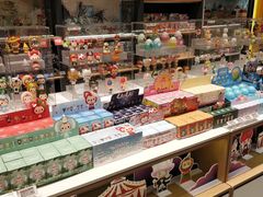 -泡泡玛特POPMART(大卫城店)