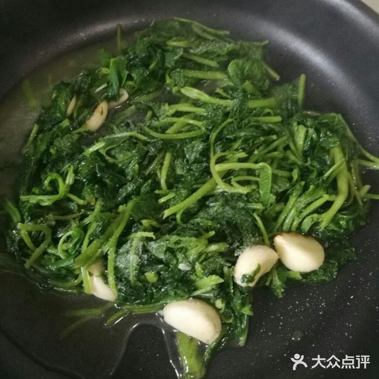 上班族快手晚餐之蒜香爆空心菜