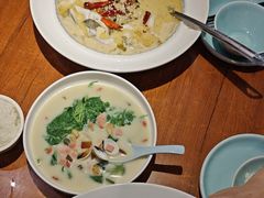 -鱼亨小鲜酸菜鱼(大信店)