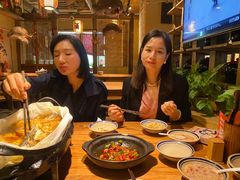 -泥糊破店小酒馆·团建聚餐(南京西路店)