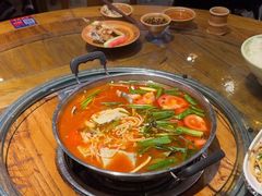 -亮欢寨酸汤鱼(沙冲路店)