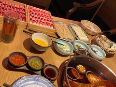 -礼舍·和牛火锅·烤肉·料理餐厅(华茂店)