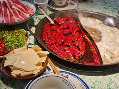 -鸿姐老火锅(疁城新天地店)