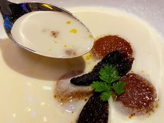 -AZUR聚(香格里拉饭店)