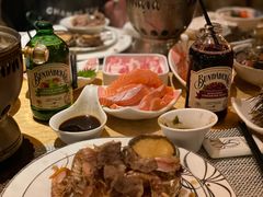 -雍和会海鲜姿造自助(湖东路店)