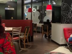大堂-必胜客(大坪英利店)