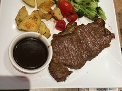 -必胜客(新中纬店)