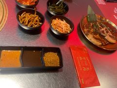 -KING KU卿古·炭火烤肉(临平银泰城店)