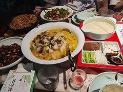 -韵秋荷(宝山龙湖天街店)