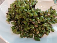 -汗腾格里·风味餐厅(新疆驻京办店)