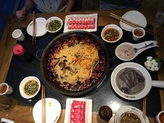 -纸盐河码头火锅(十八梯店)