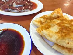 -铁东熏肉大饼铺老二马路黑牌子