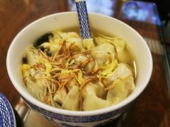 一两开洋-笑来喜馄饨小笼工坊店(湖滨街店)