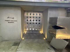 -穹六人间 people 6(岳阳路店)